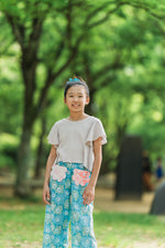 Load image into Gallery viewer, Lily Pants &amp; Shorts
